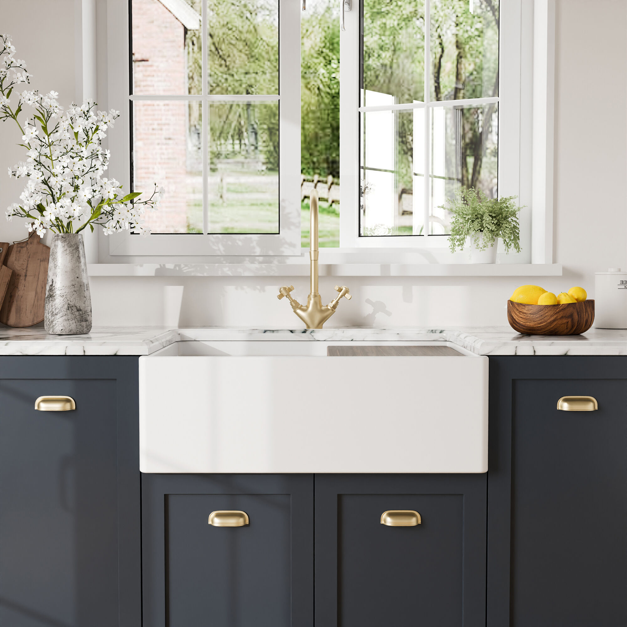 Valquest 30" Butler Ledge Apron Front Fireclay Single Bowl Kitchen Sink
